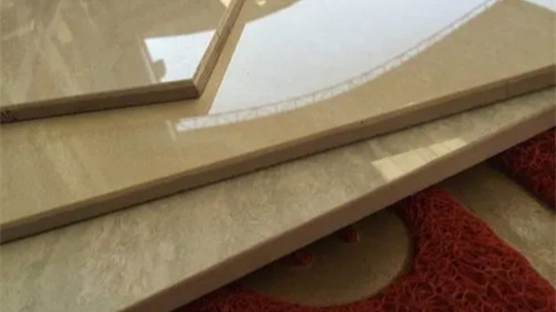 水磨石砖与瓷砖：价格背后的差异解析**